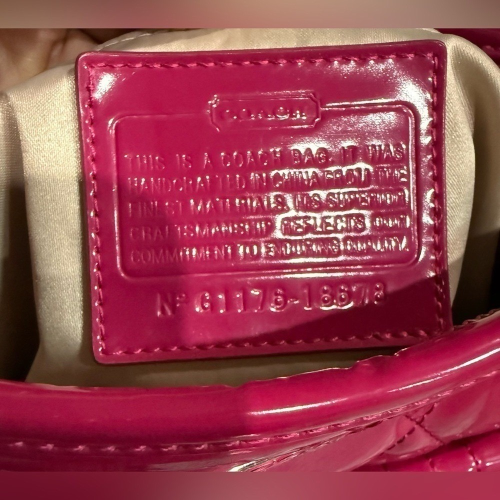 Coach Poppy Liquid Gloss Hot Pink Quilted Tote Crossbody Shoulder Bag Y2K - Picture 7 of 10
